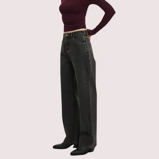 Women's Loose Straight Jeans in Smokey Black Denim Snazzyway