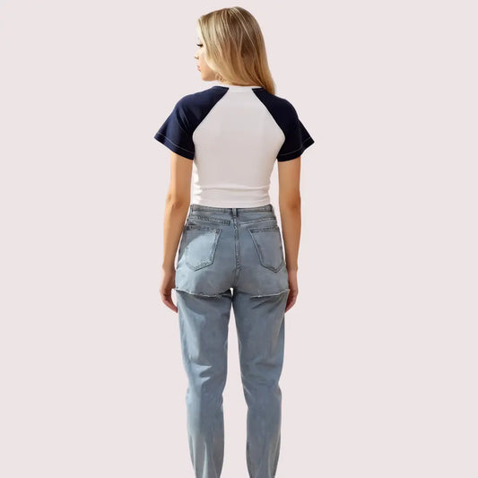 Women's Contrast Sleeve Graphic Crop Top – Urban Street Style Tee Snazzyway