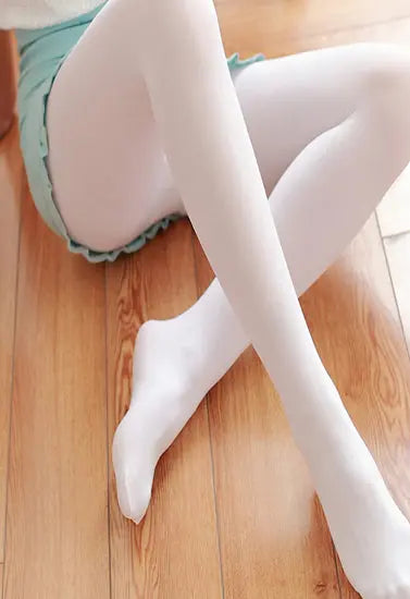 Regular fit ultra sheer ultra seam comfortable women pantyhose Snazzyway