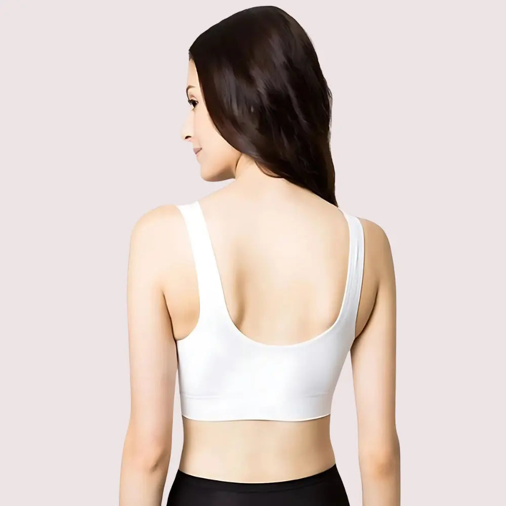 Fashionable Cutout Sports Bra for Young Athletes Snazzyway