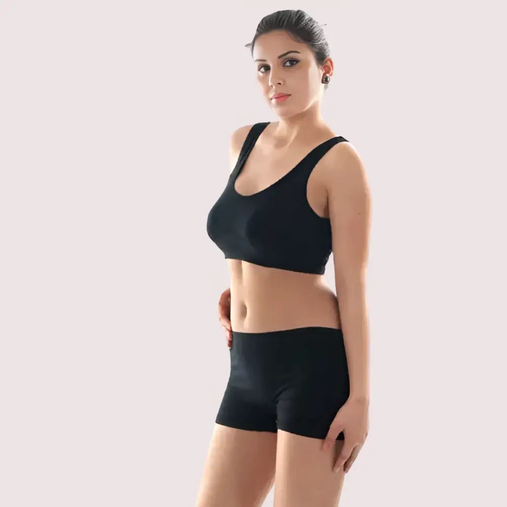 ’Black’ Seamless Sports Bra And Boyshort Set