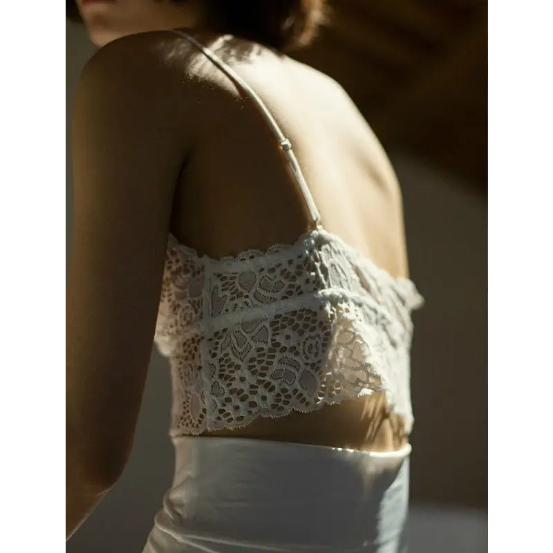 Elegant signature lace wirefree bralette