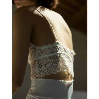Elegant signature lace wirefree bralette