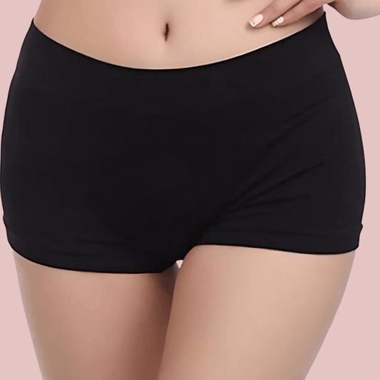 Snug & Stunning – Bandeau Bra and Boyshort Set - Boldlior