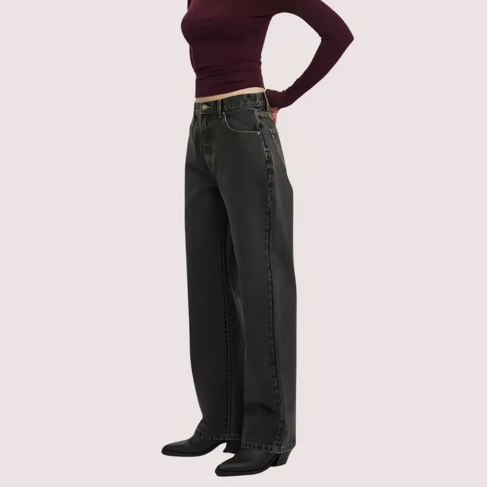 Women’s Loose Straight Jeans in Smokey Black Denim