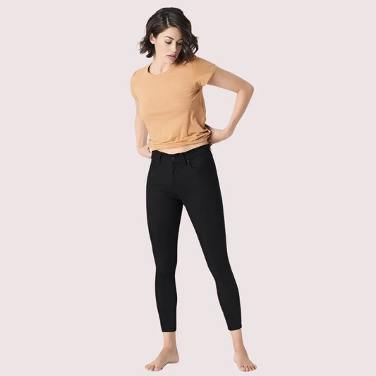 Women’s Sleek Silhouette Black Skinny Fit Jeans